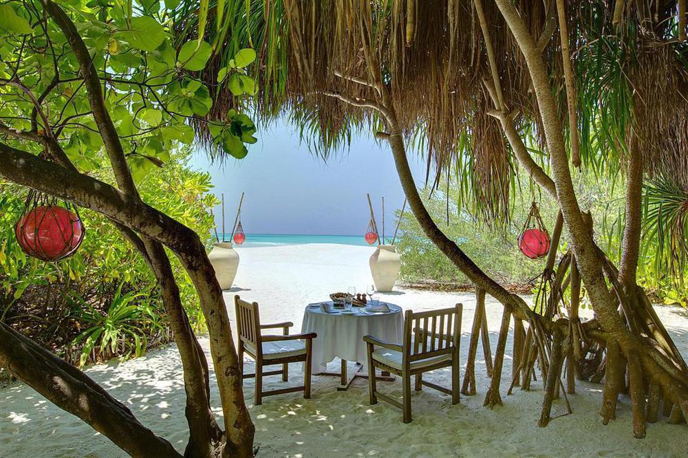 Komandoo Island Resort & Spa (Adults Only) Restaurang bild